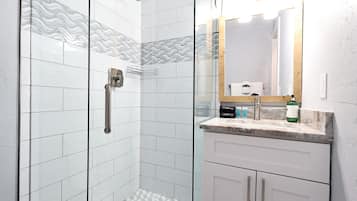 Haartrockner, Handtücher