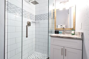 Hair dryer, towels