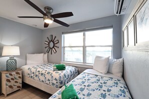 2 bedrooms, iron/ironing board, WiFi, bed sheets