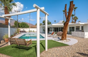 Huis | Zwembad | Een buitenzwembad