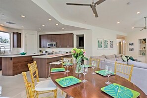 House | Meeting facility