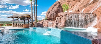 8,500 sq ft Camelback Mountain Estate - Infinity Pool, Spa & Iconic Views