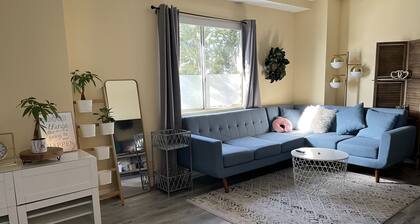 Comfy room in Los Angeles