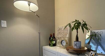 Comfy room in Los Angeles