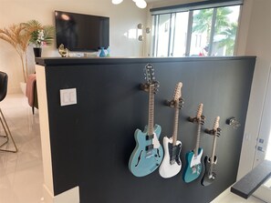 2 bedrooms, free WiFi - The Riv 205 (Palm Springs)