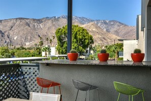 House | Balcony - The Riv 156 (Palm Springs)