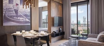 One Residence Hotel & Apartment