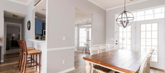 Few Mins to Ballantyne-Pet Friendly-1 Level Home-Private Plunge Pool in Backyard