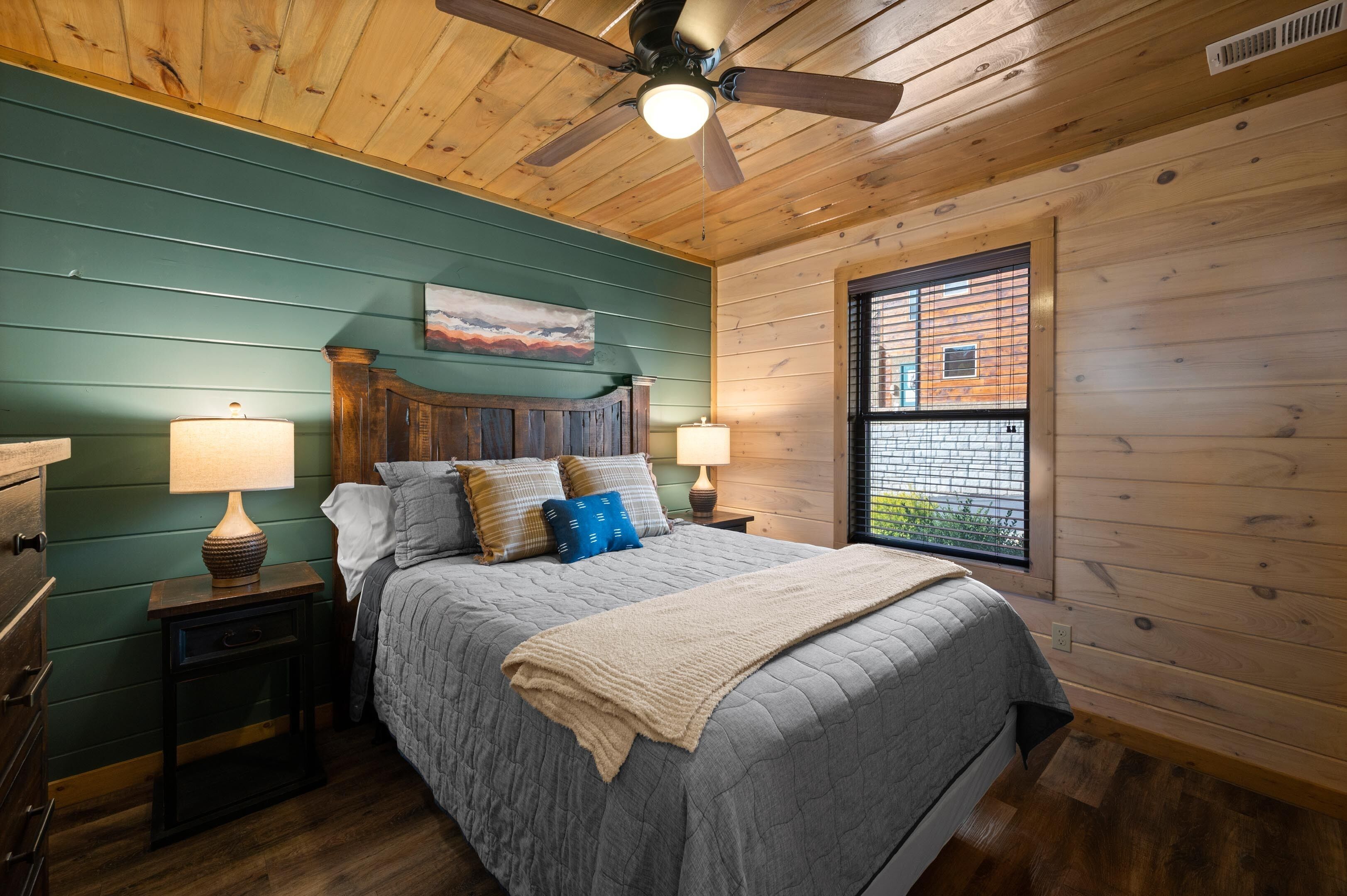 2 bedrooms, iron/ironing board, travel crib, free WiFi