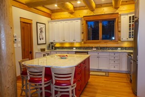 Fridge, microwave, oven, stovetop - JollyMore | Blue Bird Nest (Smithers)