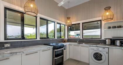 'Kookaburra' at Savannah House