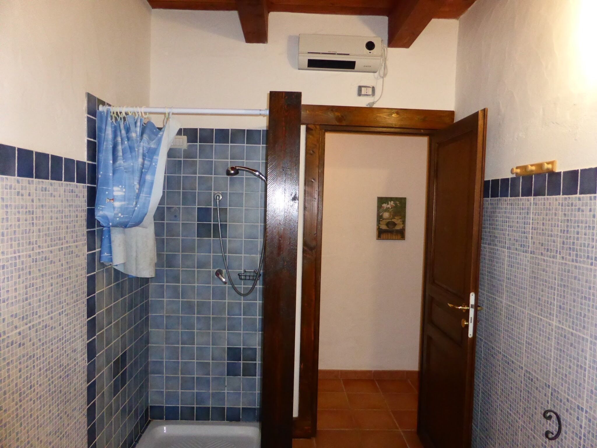 Apartamento | Banheiro | Chuveiro, produtos de toalete grátis, secador de cabelo 