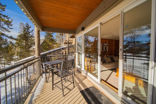 Signature Condo, 2 Bedrooms, Balcony, Mountain View (Pines 2167) | Exterior - Pines 2167 (Keystone)