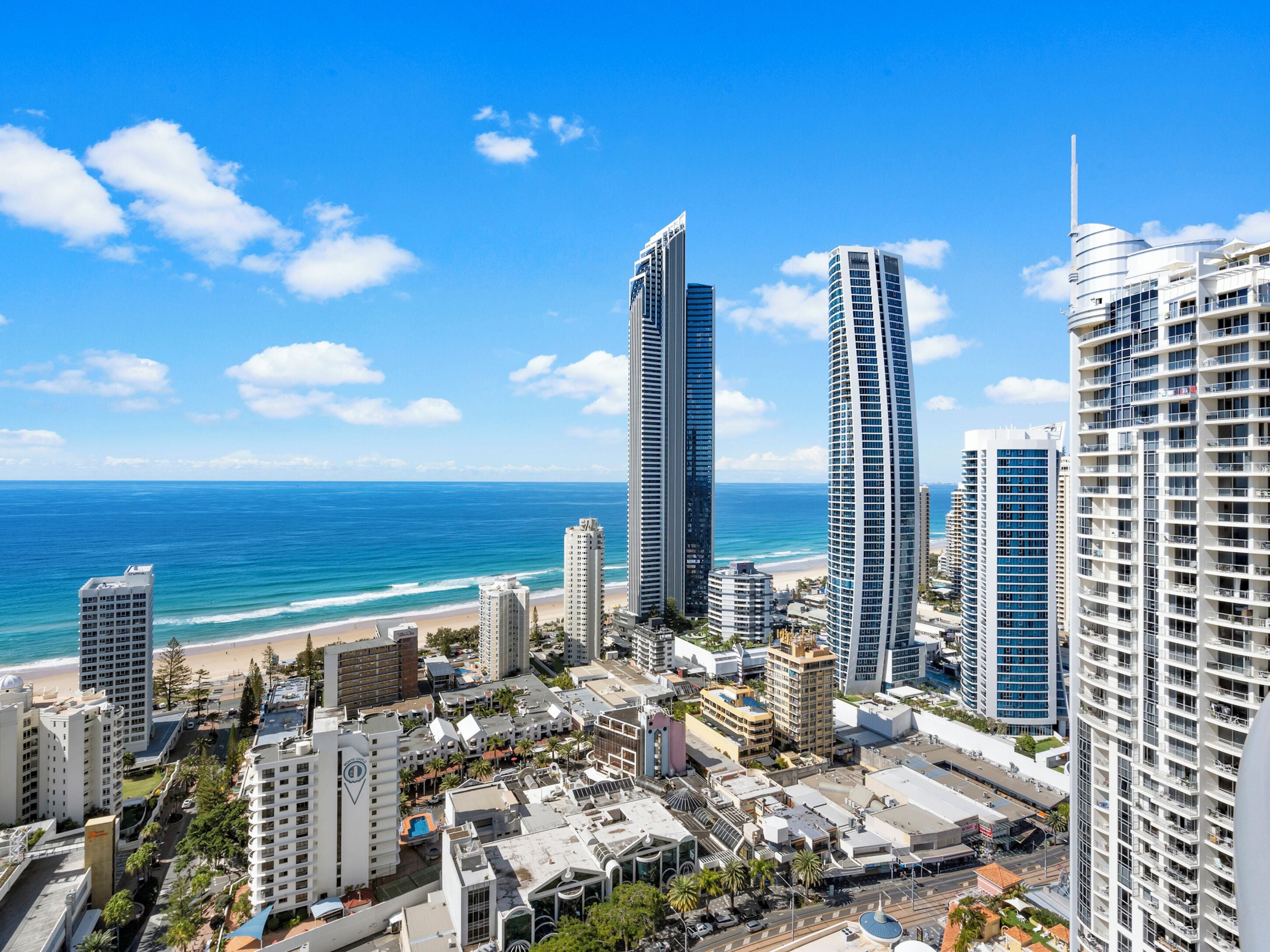 Two-Bedroom Apartment with Ocean View (High Floor) | Balcony view