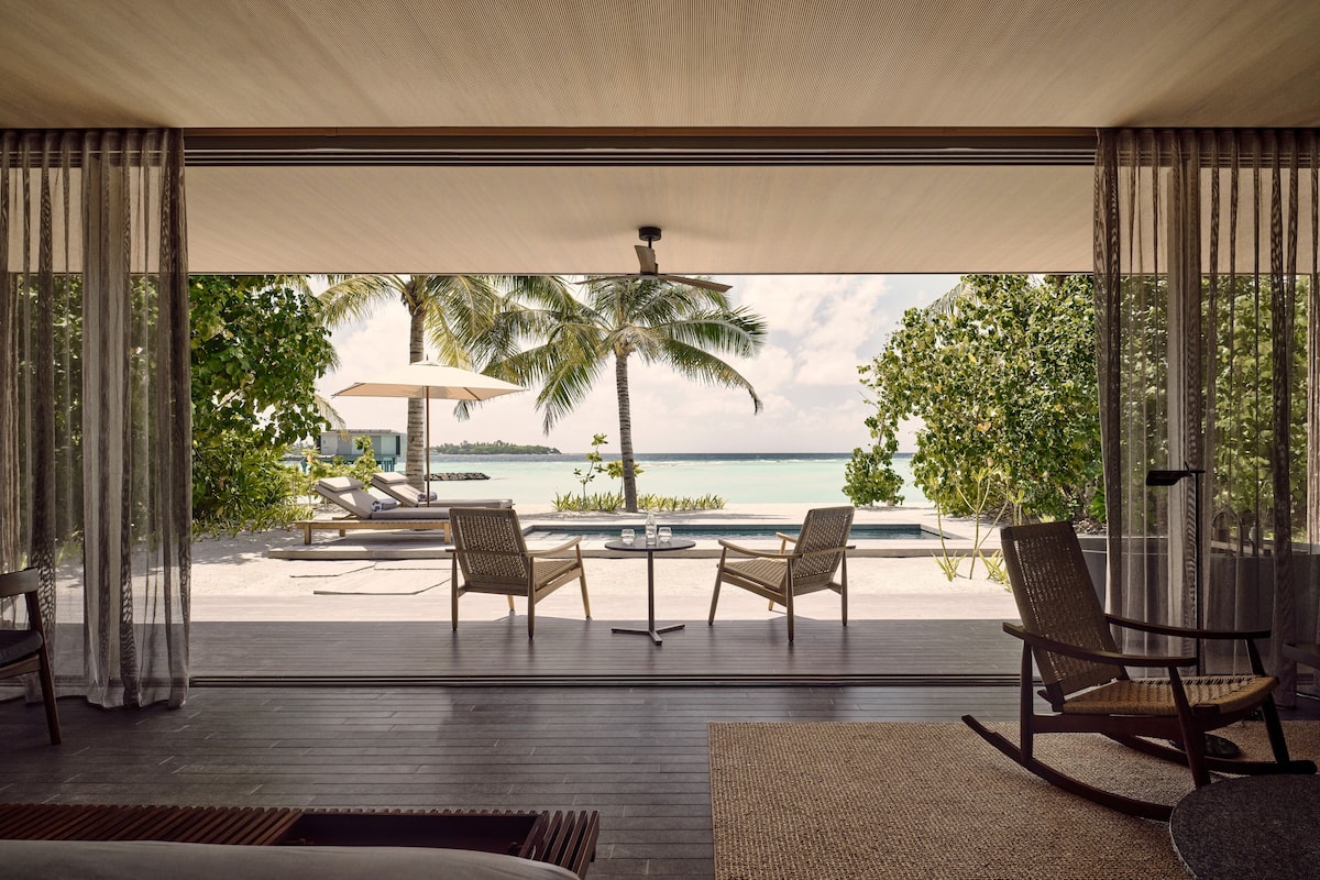 Beach/ocean view