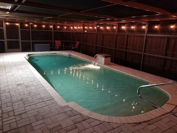 Outdoor pool, a heated pool