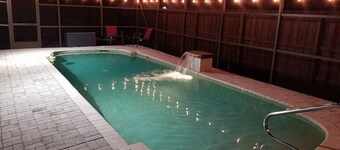 Venice Pool Home- Breezy Inn