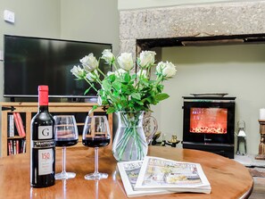 Interior - 5 bedroom accommodation in Amble, near Morpeth (Amble, near Morpeth)