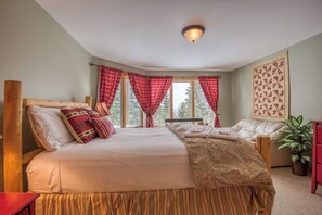 3 chambres, fer et planche Ă repasser, Wi-Fi, draps fournis