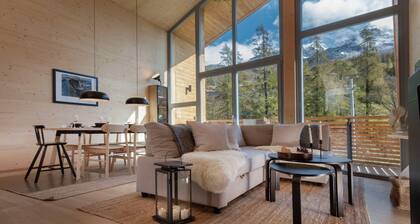 Eco-friendly ski chalet in Italy with garden, BBQ, skiroom, bootsdryer,parking.