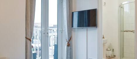 3 Schlafzimmer, kostenloses WLAN, Bettwäsche