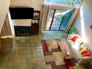 TV, offices - Gorgeous ALL NEW Smart Townhome, <1 mile to UA/Banner (Tucson)