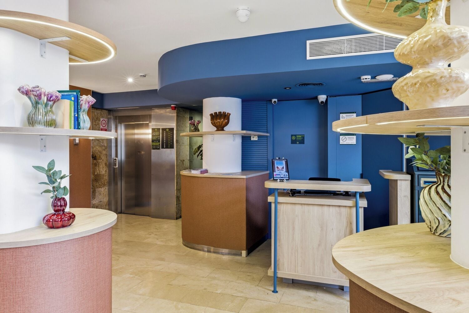 Photo - B&B HOTEL Tarragona Centro Urbis