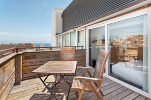 Superior Double Room | Terrace/patio - B&B Hotel Tarragona Centro Urbis (Tarragona)