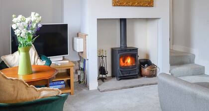 2 bedroom accommodation in Cotehill, near Carlisle