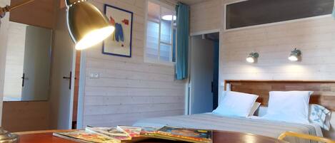 3 chambres, draps fournis