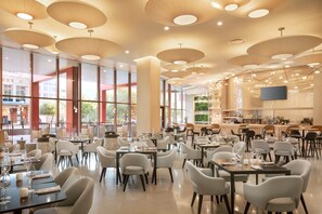 Breakfast, lunch and dinner served