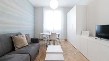 Appartement, 1 slaapkamer (B) | Woonruimte | Televisie