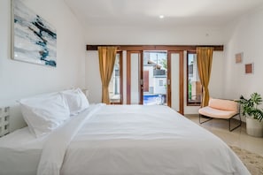 3 bedrooms, in-room safe, iron/ironing board, free WiFi