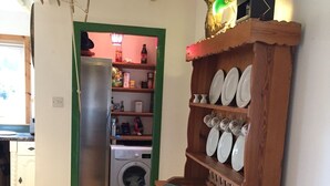 Cottage | Bếp riêng | Tủ lạnh, lò vi sóng, lò nướng, bếp nấu 