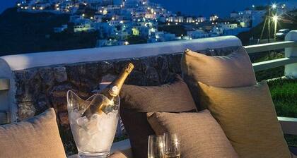 Elegant Astypalaia Villa | Villa Bianca | 2 Bedrooms | Hot Tub & Beautiful Sea.