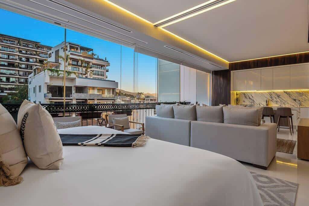 2 makuuhuonetta, silitysrauta/-lauta, Wi-Fi, vuodevaatteet