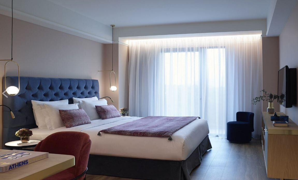 Ropa de cama de alta calidad y minibar 