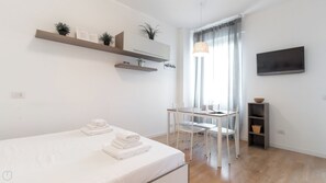 Apartment (1 Bedroom) | Interior - Italianway - Ampere 103 (Milan)