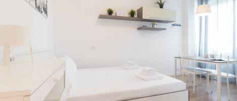 Apartment (1 Bedroom) | Front of property