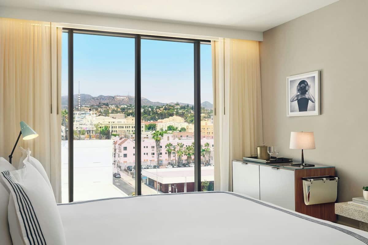 Room, 1 King Bed (View) | Premium bedding, down comforters, pillowtop beds, minibar