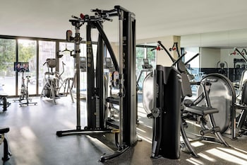 Fitness center at The Hollywood Grande, Autograph Collection
