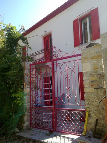 Exterior detail