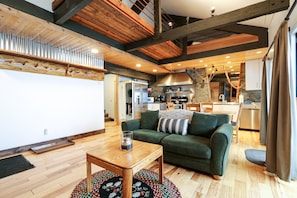 Smart TV, fireplace, DVD player
