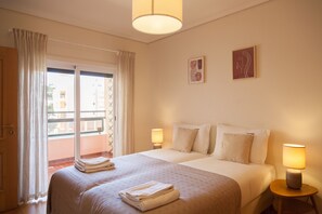 3 bedrooms, free WiFi, bed sheets