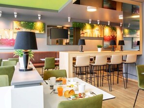 Dining - B&B Hotel Hamburg-Wandsbek (Hamburg)