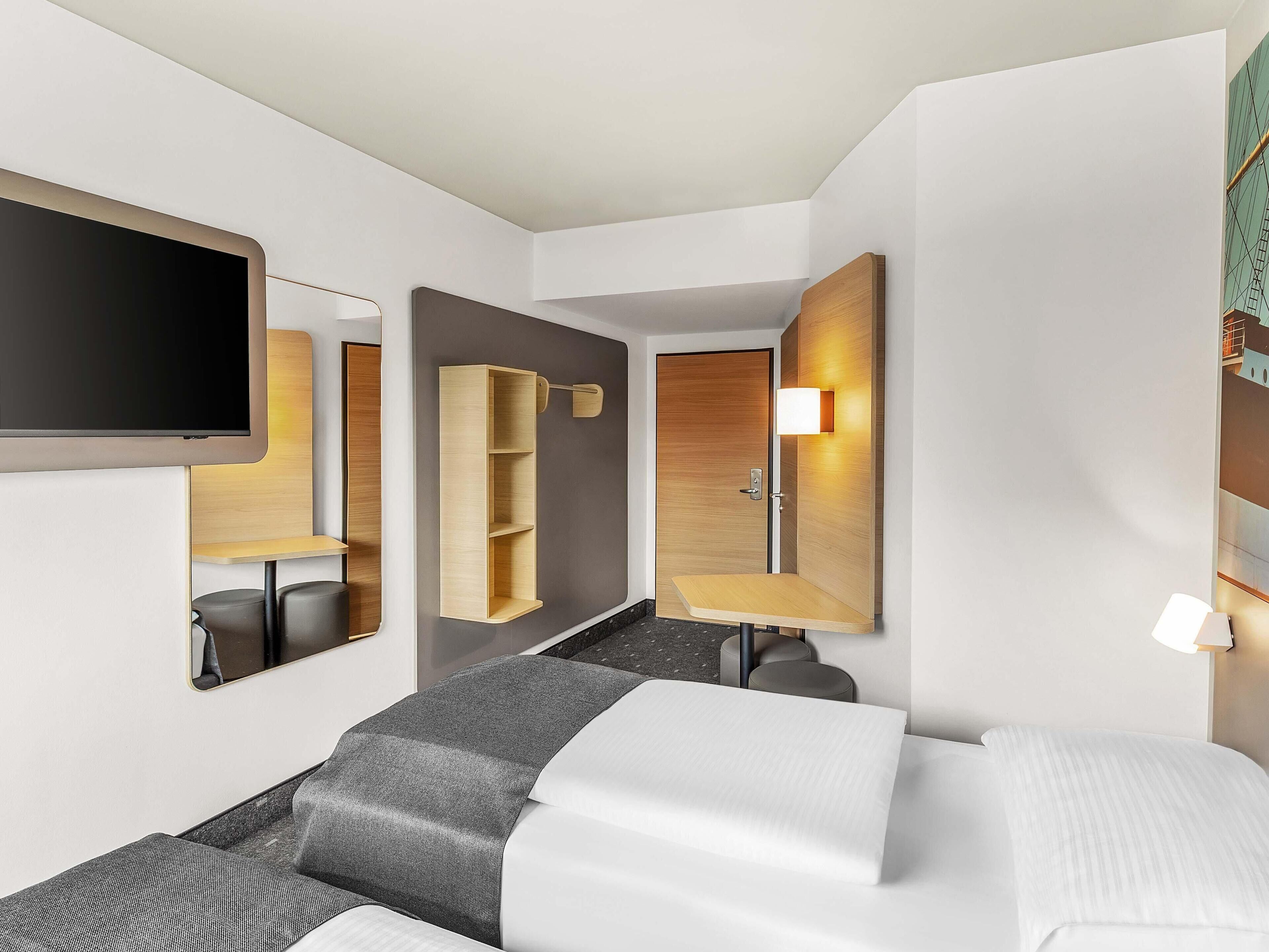 Kahden hengen huone (kaksi sänkyä) | Työpöytä, äänieristys, ilmainen Wi-Fi, vuodevaatteet