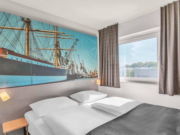Double Room | Desk, soundproofing, free WiFi, bed sheets