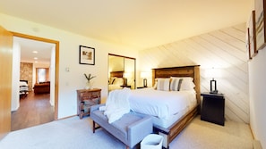 1 bedroom, free WiFi, bed sheets