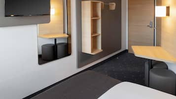 Schreibtisch, schallisolierte Zimmer, kostenloses WLAN, BettwÀsche