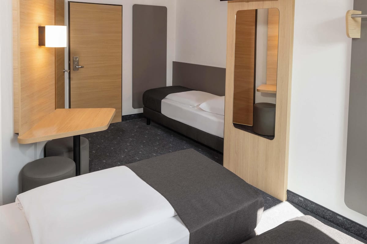 Dreibettzimmer